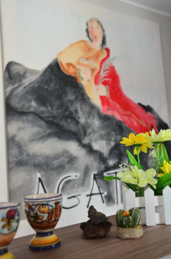 Tre Stelle Al Duomo Bed and Breakfast Κατάνια Εξωτερικό φωτογραφία