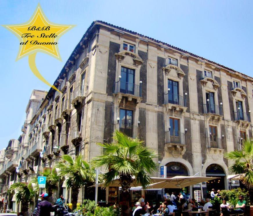Tre Stelle Al Duomo Bed and Breakfast Κατάνια Εξωτερικό φωτογραφία