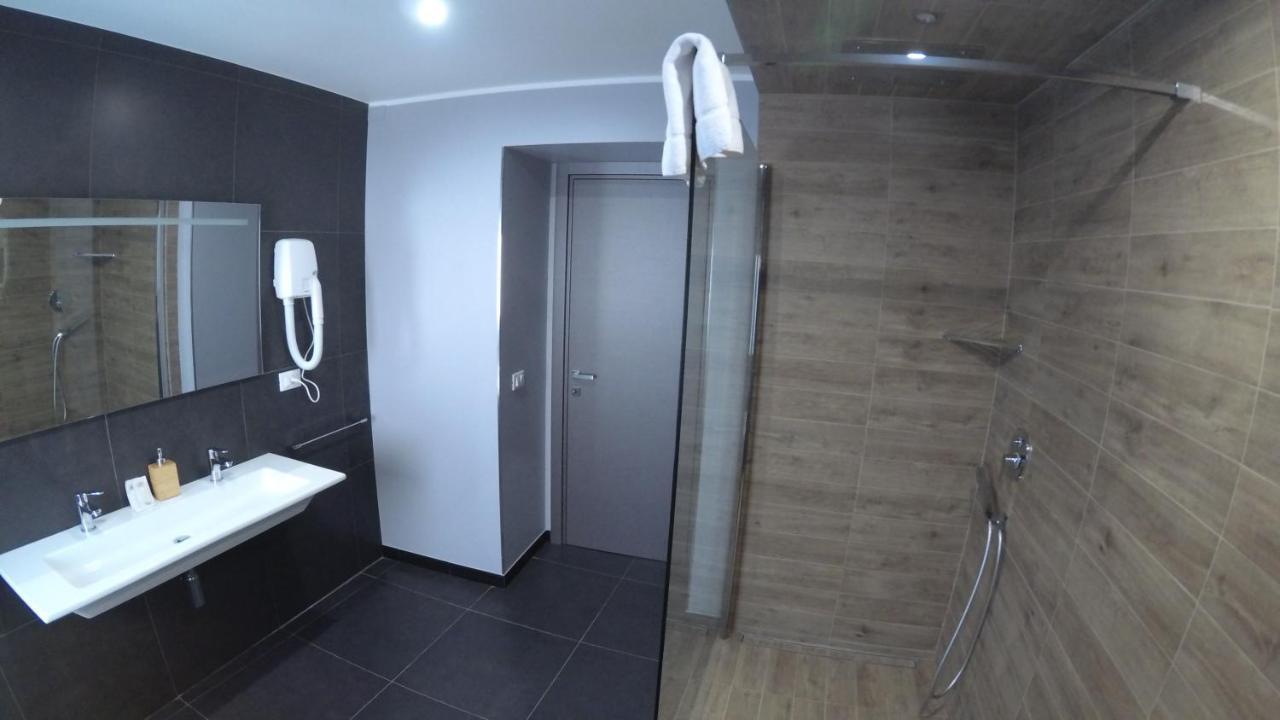 Tre Stelle Al Duomo Bed and Breakfast Κατάνια Εξωτερικό φωτογραφία